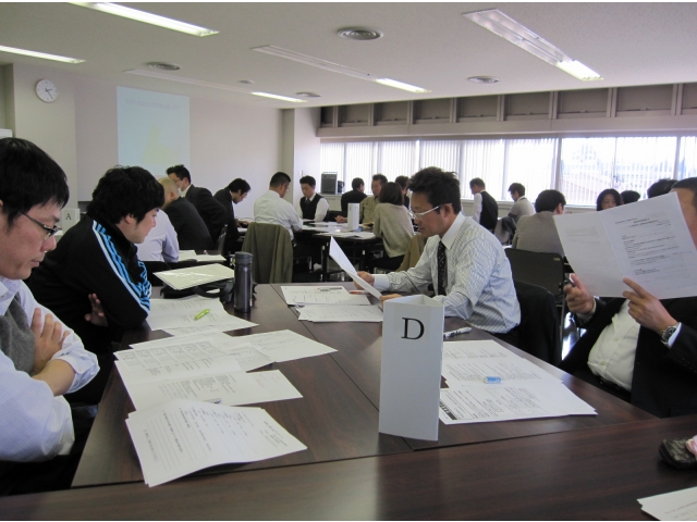 グループワークを通して「早く正確に伝える」ことの重要性を学びました