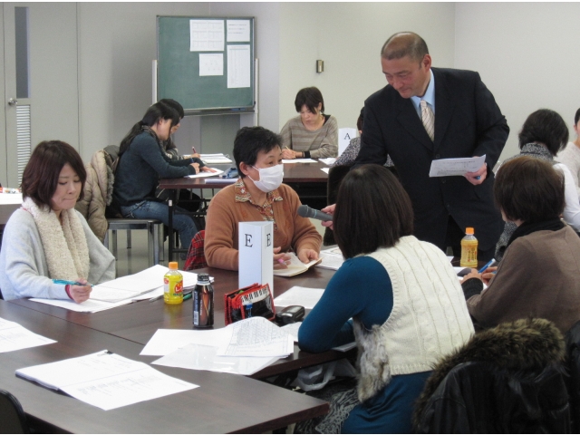 各施設の記録を持ち寄って意見交換を行いました