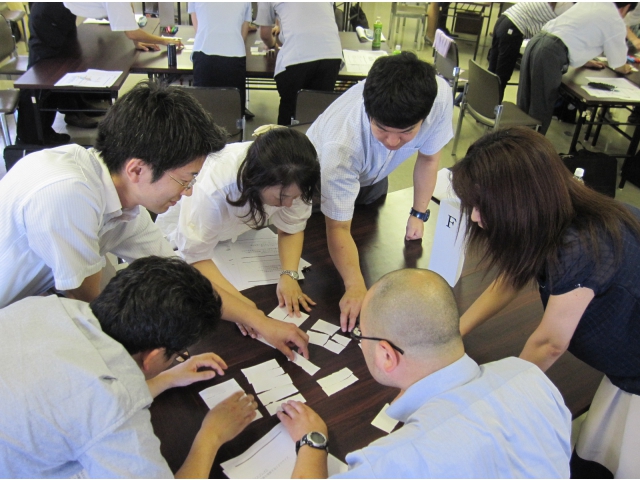 「協働」の難しさを学びます