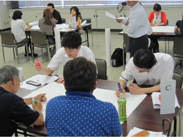 グループワークで自身の仕事を見直しました