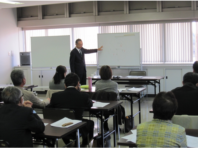 「エブリーサンデーの過ごし方」は定年退職者の大きな課題のようです