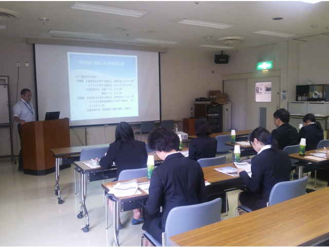 勤務条件などの説明