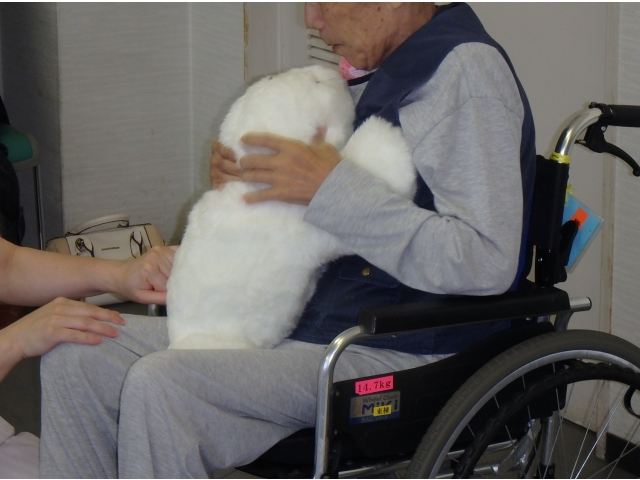 コミュニケーションロボット