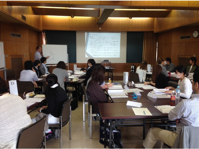 コンプライアンスについて聴講しています