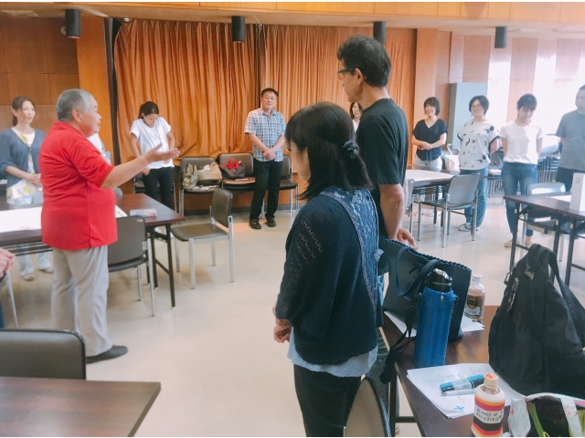 同じ誕生月の人を見つけるミッションしかし言葉を使ってはいけません！