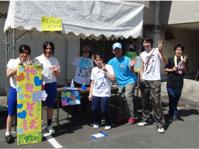 大繁盛の焼きそば。完売しました！