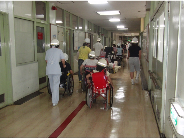 訓練です！訓練です！