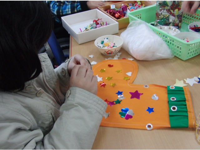 かわいくデコレーション中（8分音符）