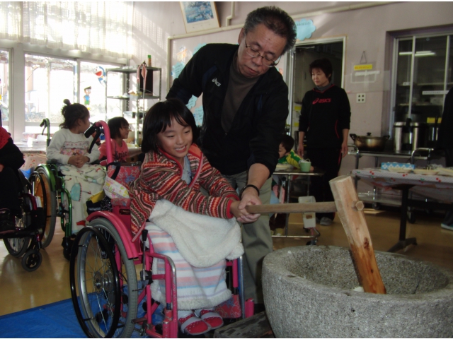 よいしょ！よいしょ！
上手につけました！