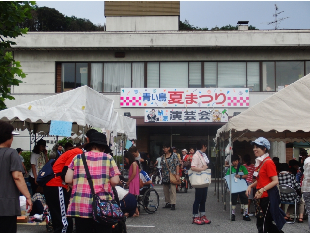 夏まつりの様子