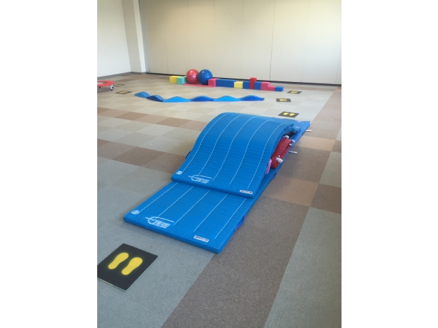 マット登り（二次元～三次元）