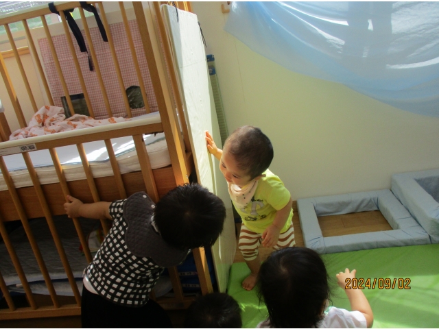 お友だちといないいないばあ～