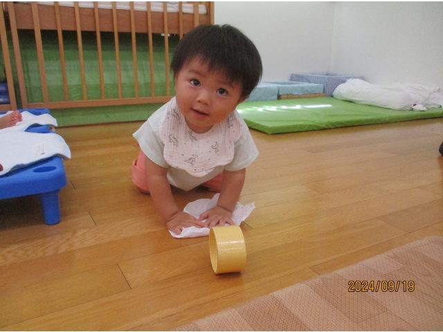 先生のまねっこ！お掃除するよ！