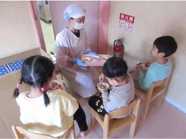 おやつの味見もしています！