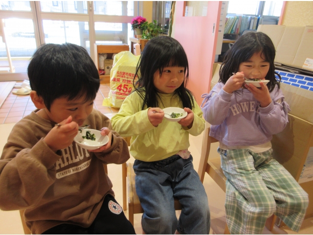 今日も給食美味しいね♪