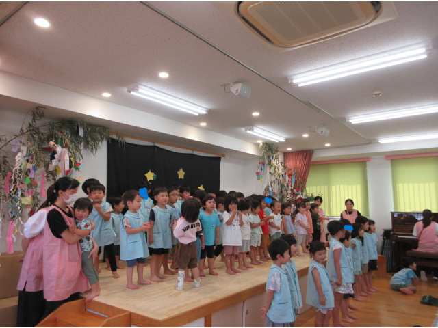 2～5歳児「たなばたまつり」と「たなばたさま」