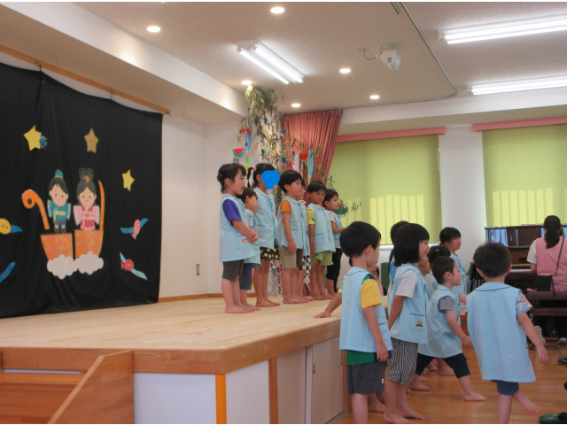 縦割りきりんグループ「てのひらをたいように」