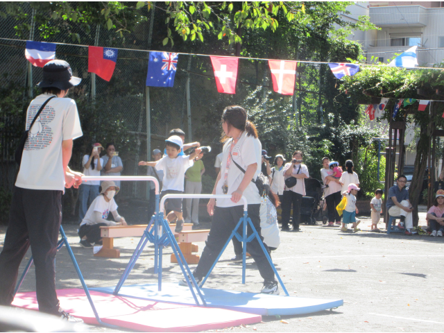 平均台は慎重に