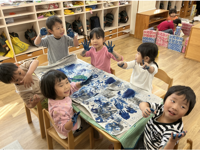 手形でペンギンの体を表現したい！