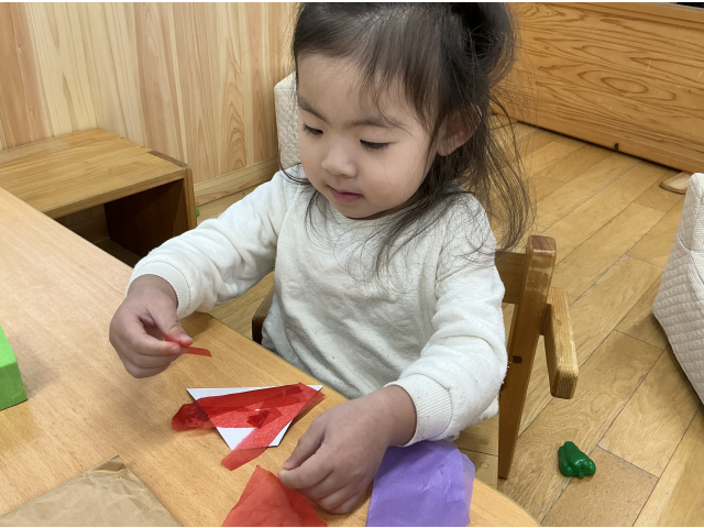 どこに貼ろうかな～