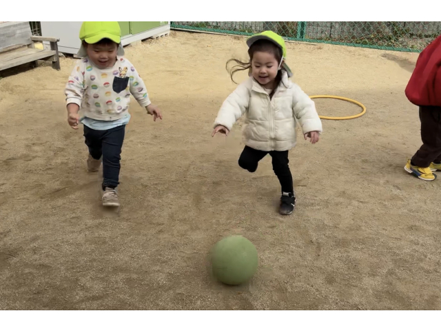 ボールまてまて！