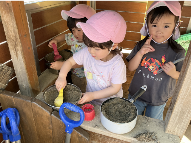 あずま屋でお料理つくるよ！