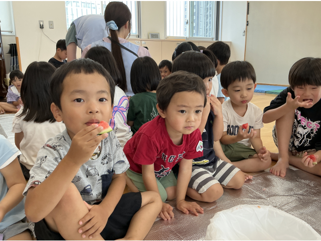 「甘いよ！」と子どもたちも嬉しそうでした