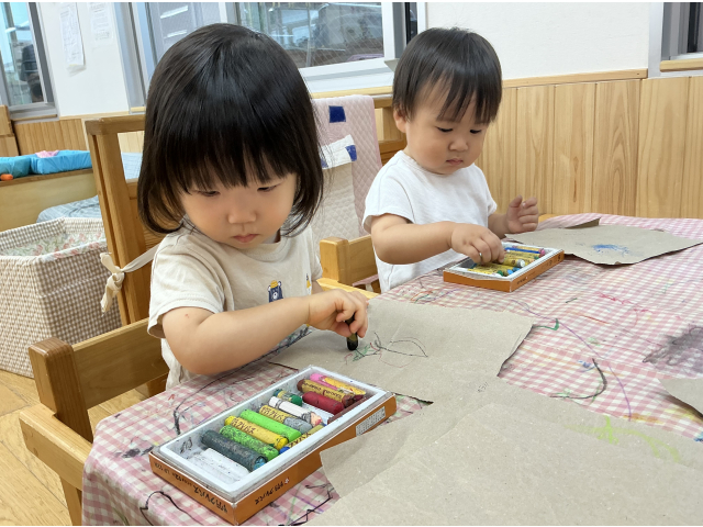 次は何色にしようかな