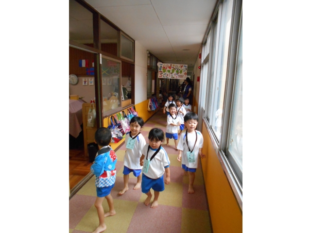 “どこのお店に
　　　行こうかなぁ～”