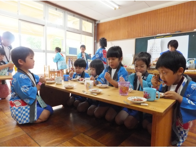 匂いが食をそそります
(*^_^*)