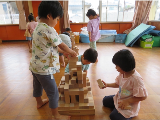 　ここに置くとグラグラしないよ