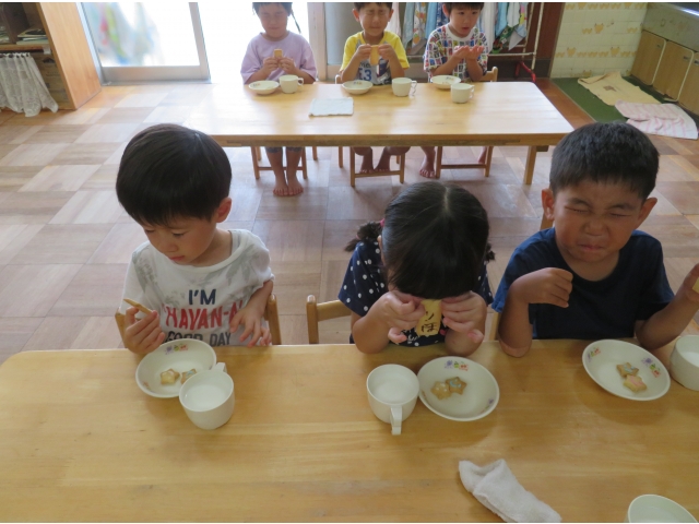 　何を願っているんでしょうか(⌒∇⌒)