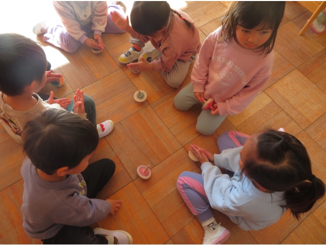 回すとどう見えるかな？