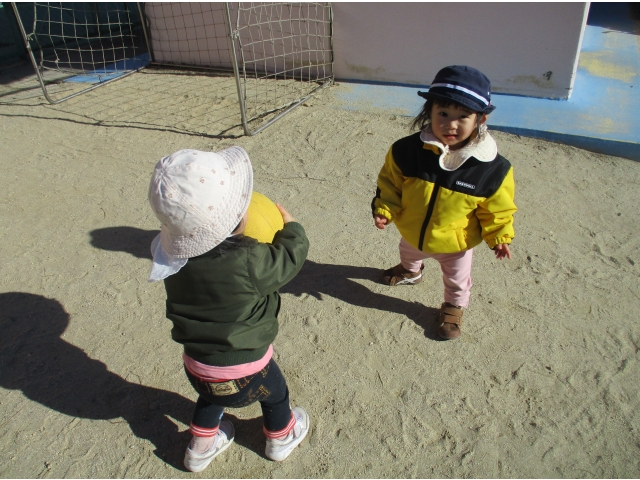 ボールつかまえた(*^-^*)