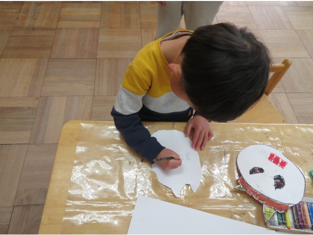 名前も自分で書きます！さすが♪