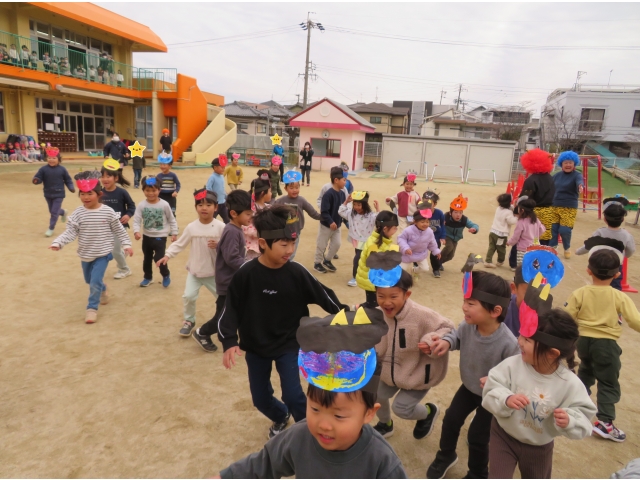 鬼変身したぞう組さんは速いです!