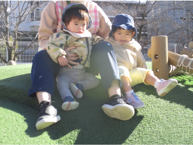 築山ではエンドレスで滑り続けています！