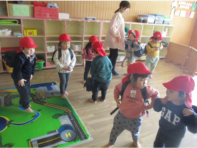 リュックを背負っていよいよ出発です！