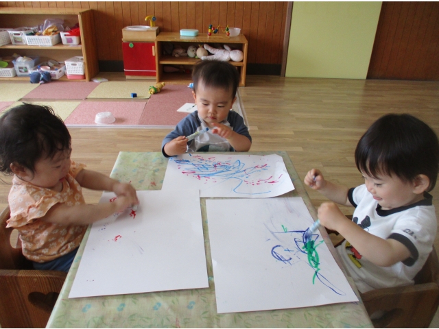 「何を描こうかな？」