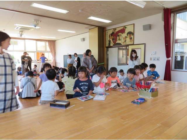 必要な材料を数を数えて持って行きます