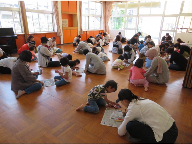 頭を並べて製作中!