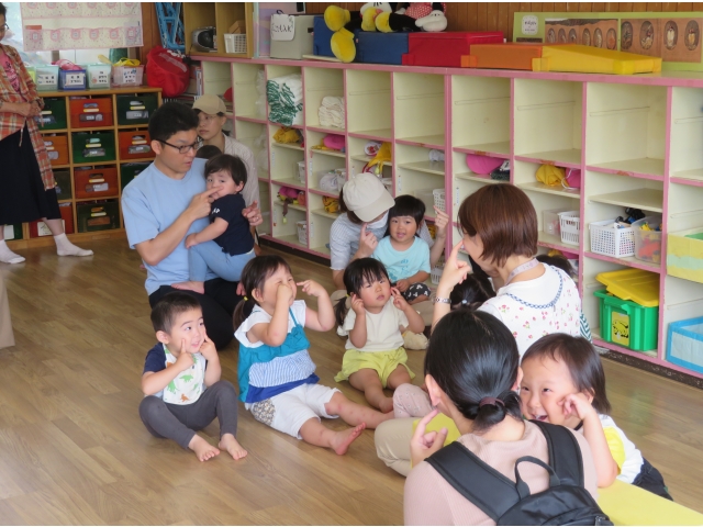 りんご・りんご・りんごのほっぺ♪