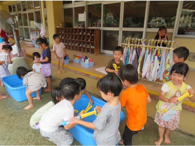 水冷たくて気持ちいいね！