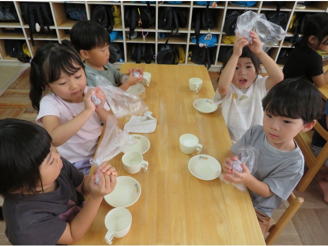 今日はおにぎりを作ります！