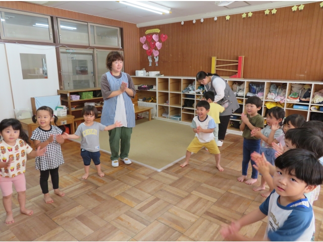 先生と一緒に踊ります♡