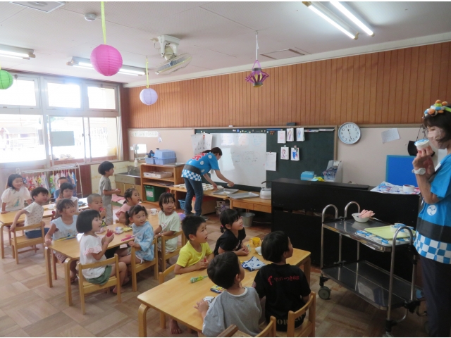 きりん組にもアイスクリーム屋さんがきました♡