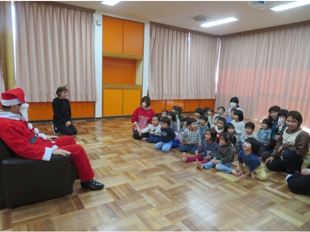 楽しいお話に笑い声も♪