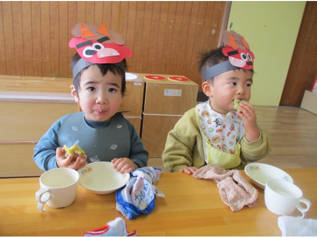 モグモグ「おいしいな」