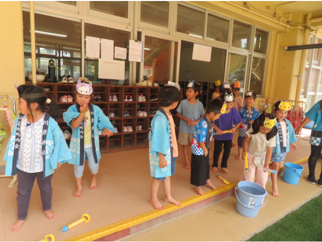 大人気の射的屋さん♪