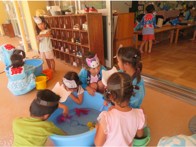 色々な金魚!どれにしようかな～